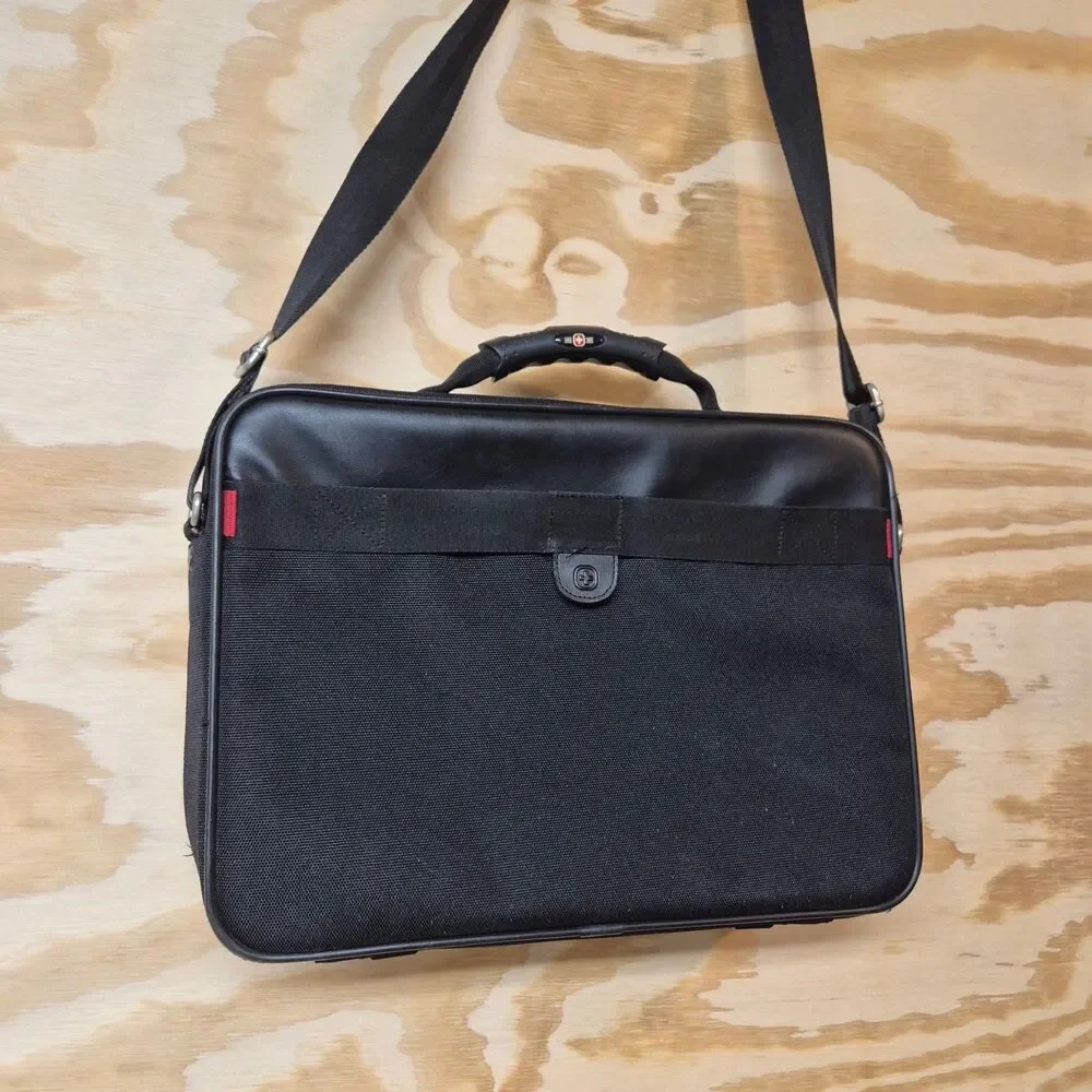 Swiss Gear Wenger Laptop Briefcase Black Shoulder Messenger Business Bag